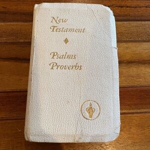 New Testament Psalms Proverbs GIDEON BIBLE Pocket Mini White